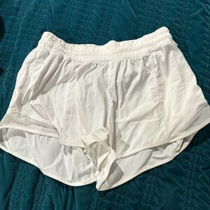 Size Tall 8 - Lululemon shorts